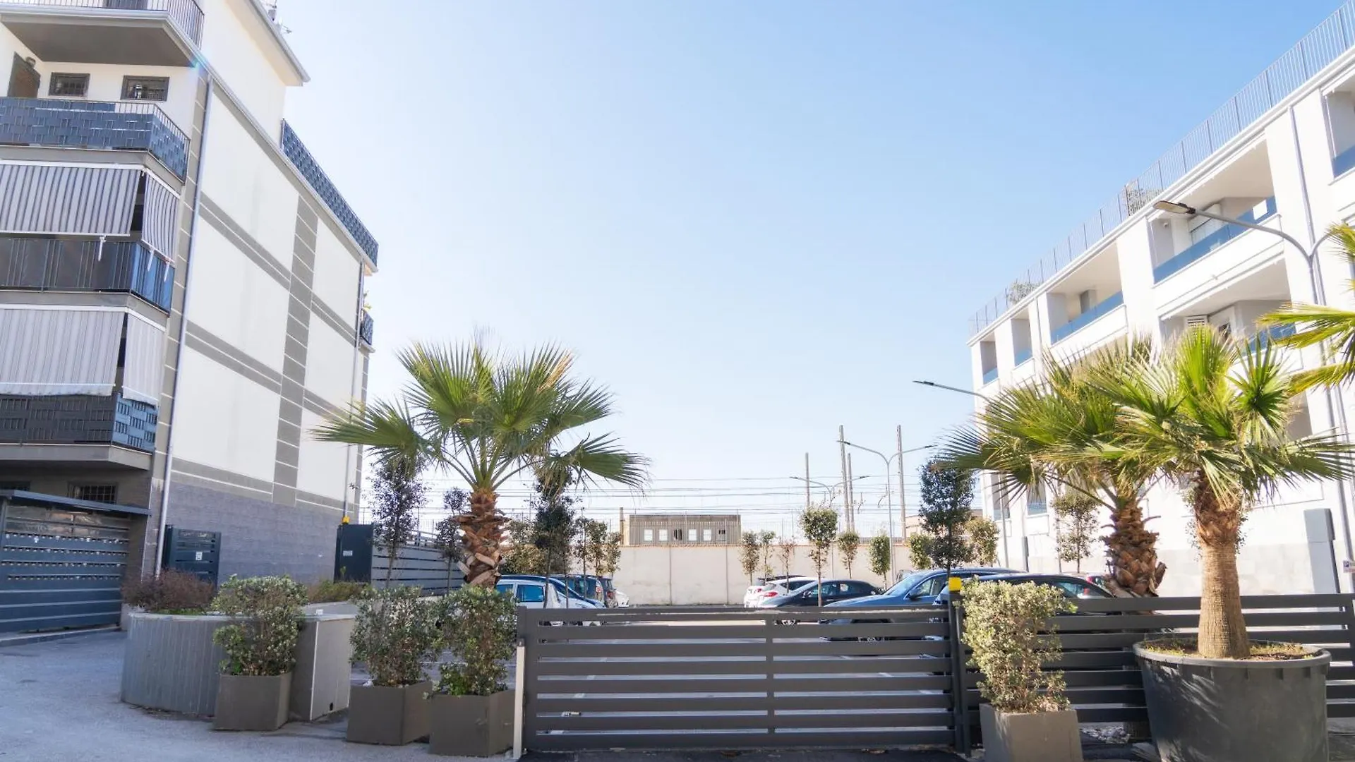 Free Parking Napoli Vista Mare Apartment 0*, Naples Italy